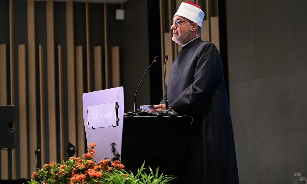 মুসলমানরা কি কোরআন ব্যাখ্যায় এআই ব্যবহার করতে পারেন?