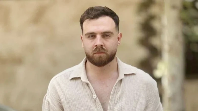 বিক্ষোভকারী সোলতানির মৃত্যুদণ্ড স্থগিত করল ইরান