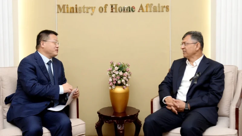 বাংলাদেশে আরও বেশি হারে চীনা বিনিয়োগের আহ্বান স্বরাষ্ট্রমন্ত্রীর