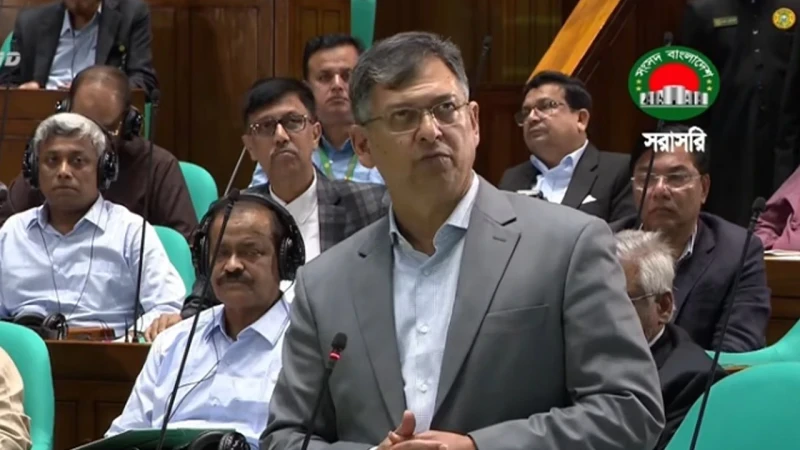 জুলাইযোদ্ধাদের সুরক্ষায় সংসদে বিল পাস হবে: স্বরাষ্ট্রমন্ত্রী