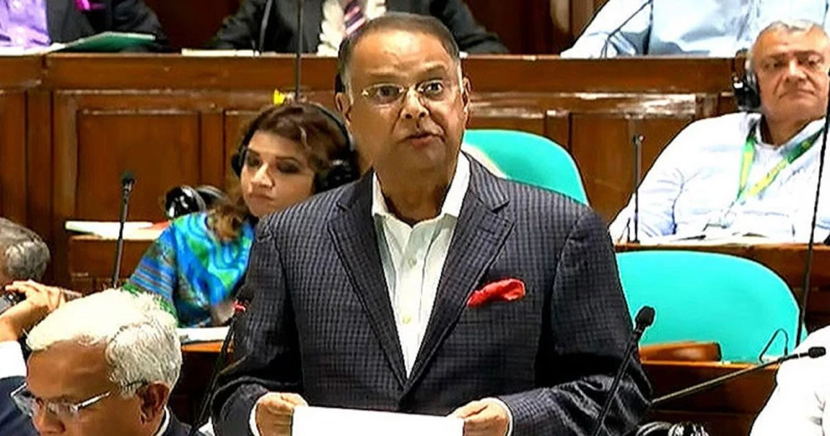 দেশে জ্বালানি তেলের পর্যাপ্ত মজুত রয়েছে: জ্বালানি মন্ত্রী